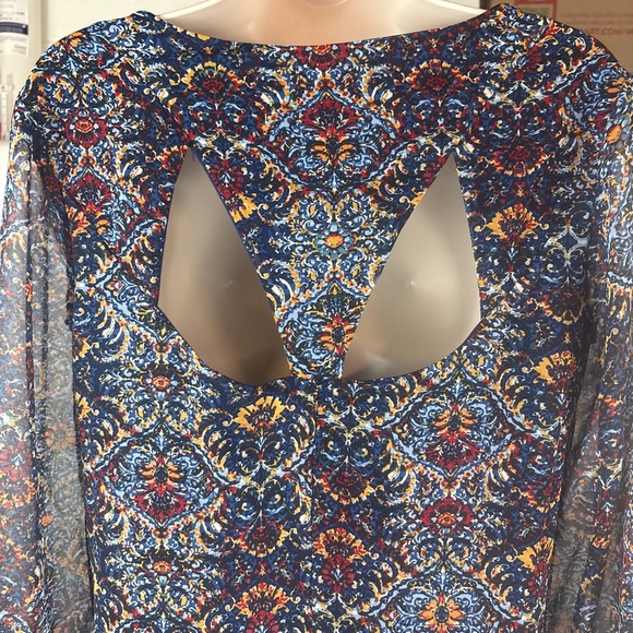 Luxology Women’s Size 4 Floral 3/4 Bell Sleeve Mini Dress Blue - Picture 6 of 11